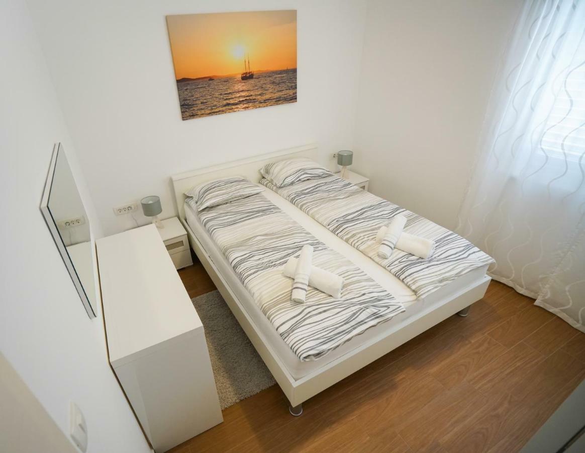 Tj Apartment 1 Zadar Buitenkant foto