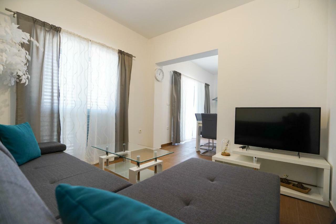Tj Apartment 1 Zadar Buitenkant foto